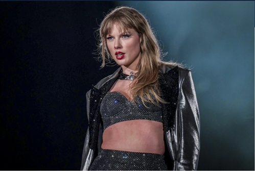 Taylor Swift fans want her to clarify whether AI was used to make recent promo videos